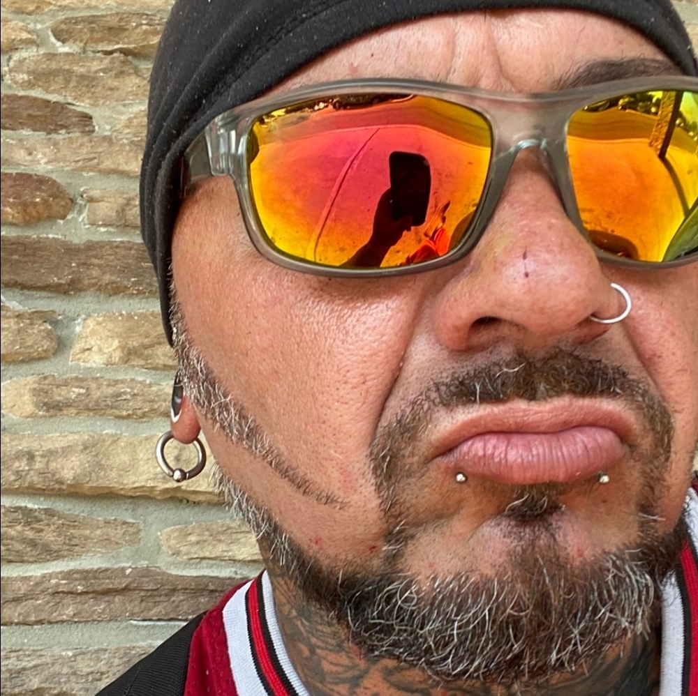 Meet your Posher, Chris